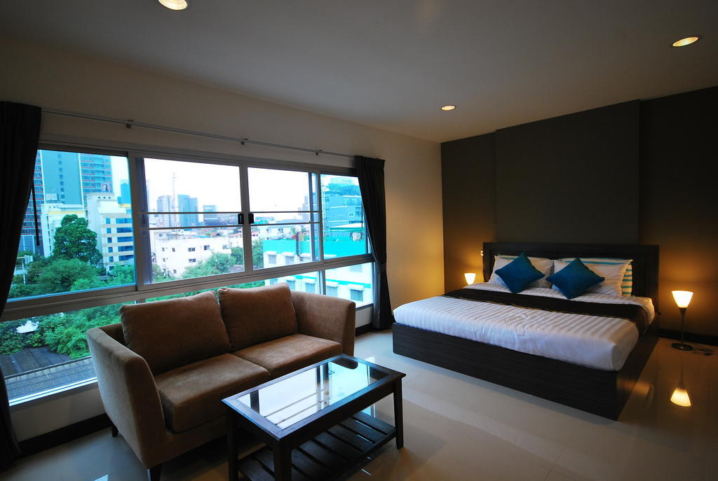 Aparthotel Baan Mina Bangkok Exterior foto