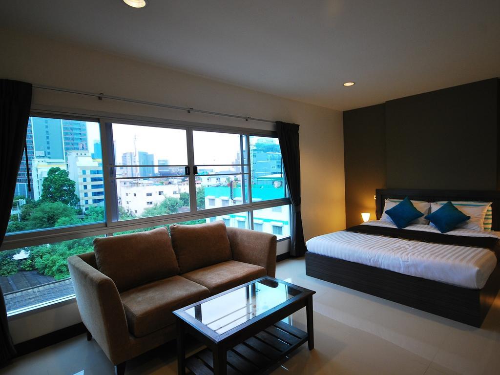 Aparthotel Baan Mina Bangkok Exterior foto